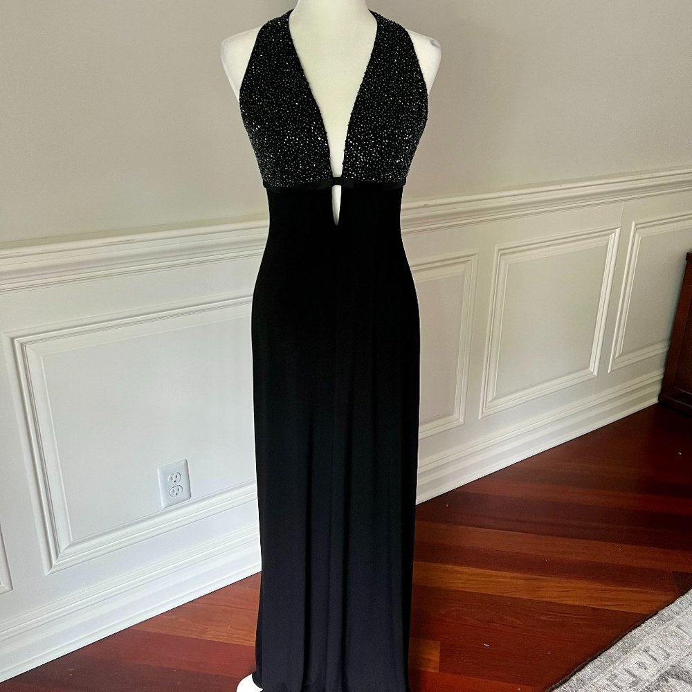 Black halter top gown by Laundry by Shelli Segal (Size 8)